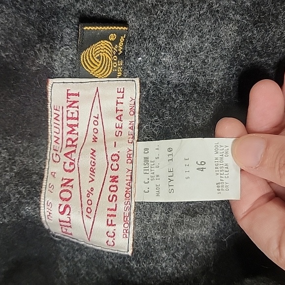 SOLD!!!VTG Filson 80s Wool Bird Hunting Coat - Picture 4 of 12